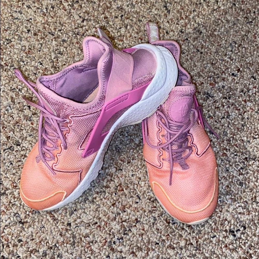 Nike huaraches